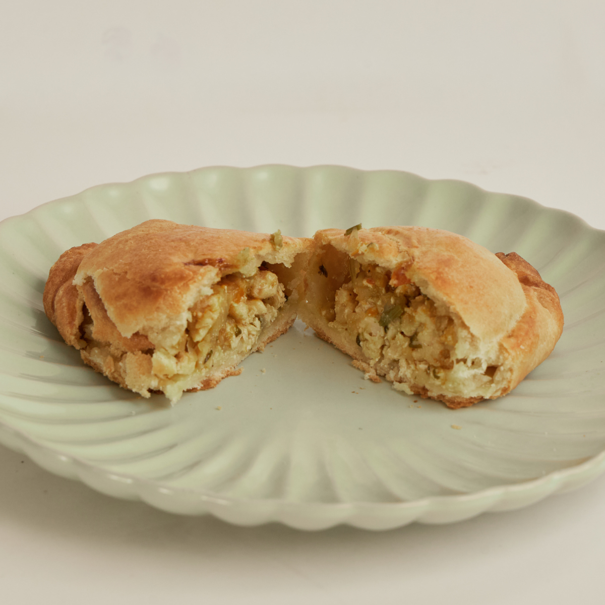 EMPANADA DE POLLO INTEGRAL - ZONA VERDE